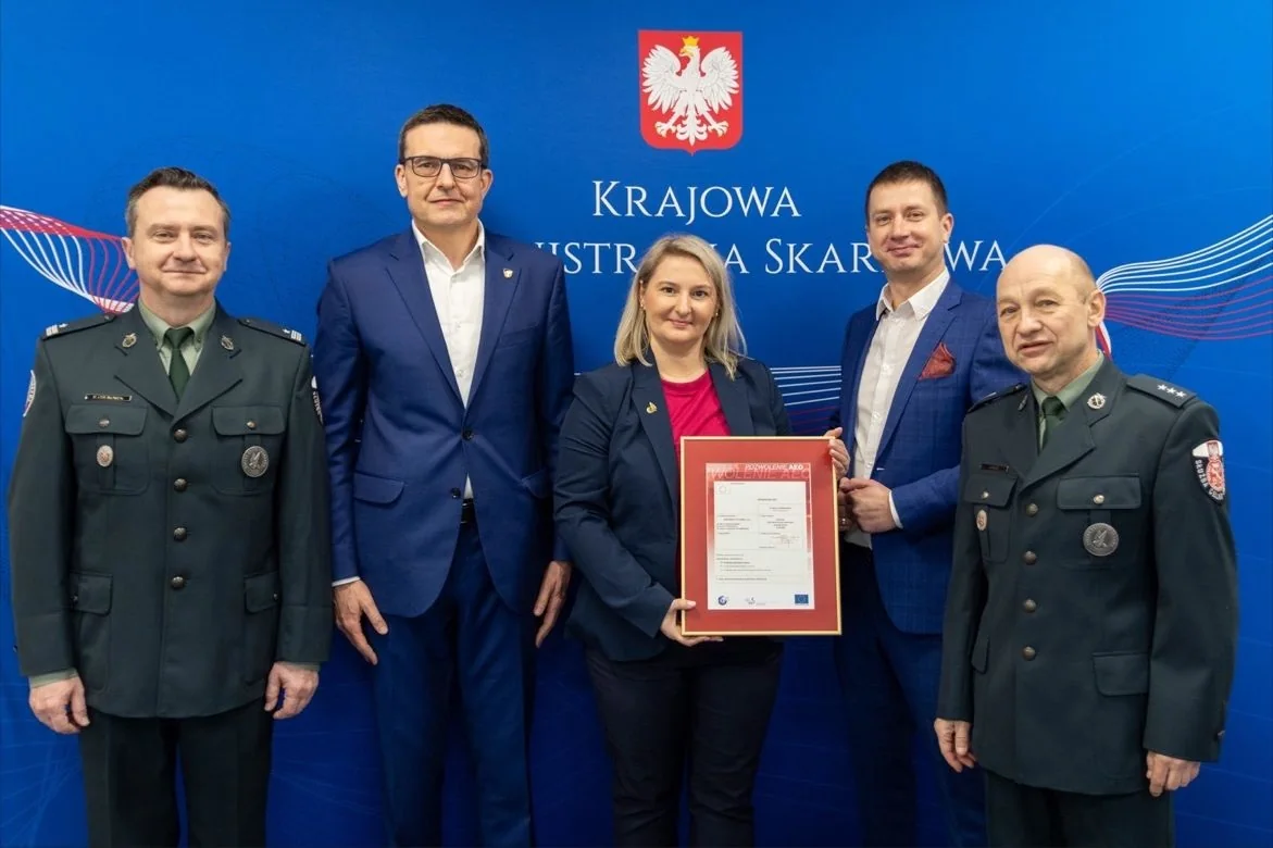 Star Sirius customs agency team with an AEO certificate